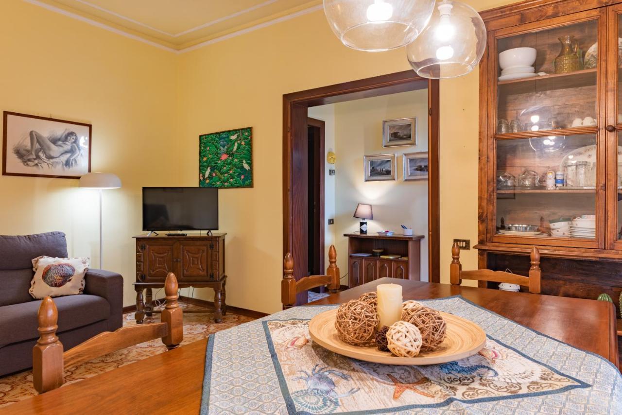 Apartment Holiday Versilia Camaiore Exterior photo